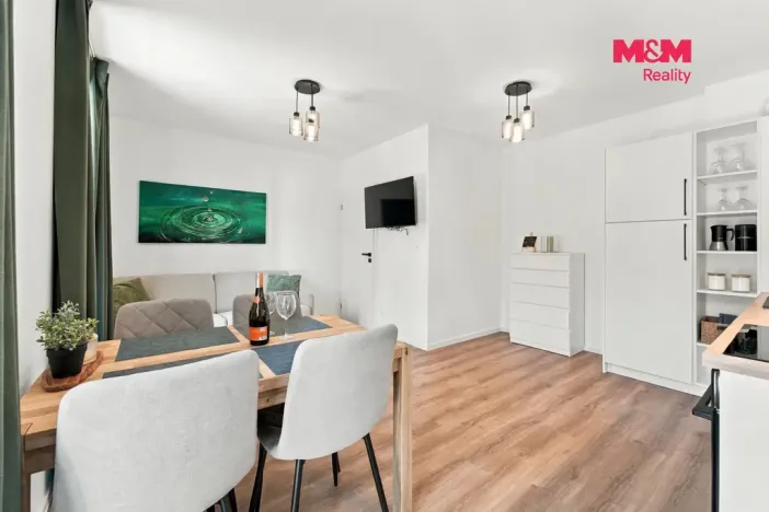 Prodej bytu 2+kk, Pernink, Karlovarská, 46 m2