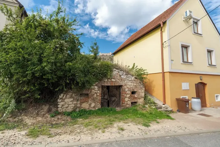 Prodej vinného sklepa, Pavlov, Zahradní, 198 m2