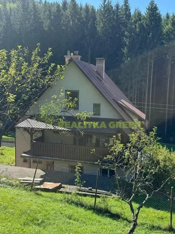 Prodej rodinného domu, Vsetín, Dlúhé, 200 m2