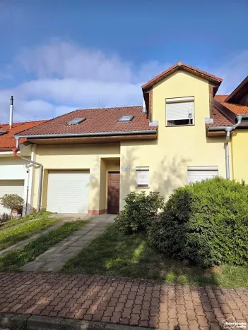 Pronájem rodinného domu, Praha - Újezd nad Lesy, Na Božkovně, 160 m2