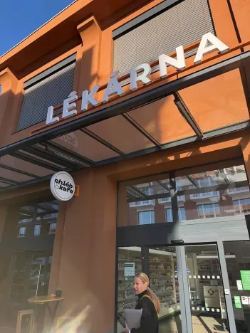 Pronájem bytu 2+kk, Praha, Toužimská, 43 m2