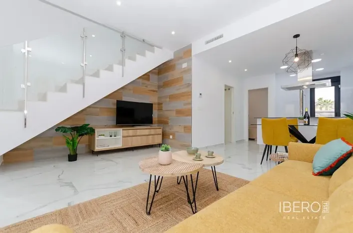 Prodej vily, Torrevieja, Španělsko, 95 m2