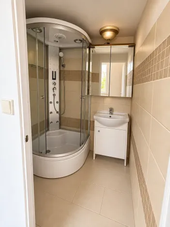 Pronájem bytu 2+1, Duchcov, Osecká, 62 m2