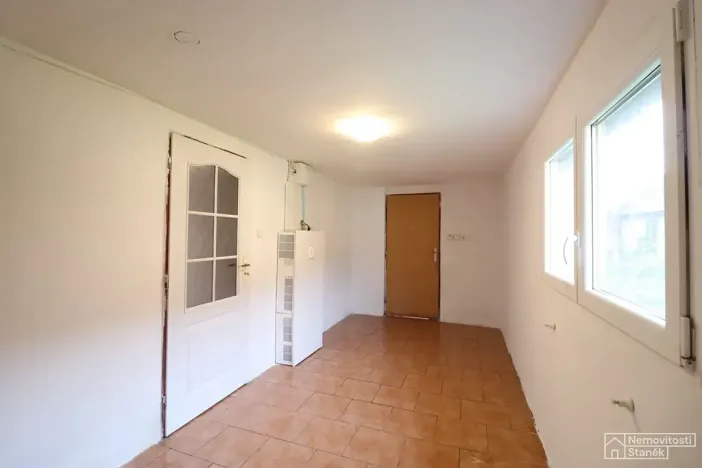 Prodej rodinného domu, Štěkeň, 69 m2