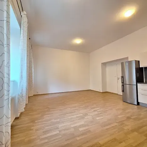 Pronájem bytu 1+kk, Praha - Braník, Ke Krči, 45 m2