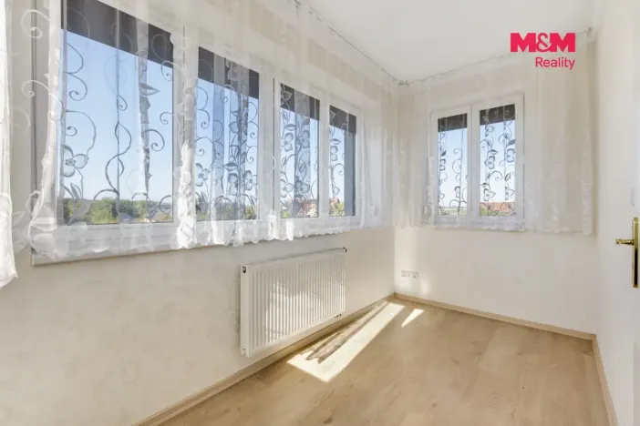 Prodej rodinného domu, Svárov, Ptická, 210 m2