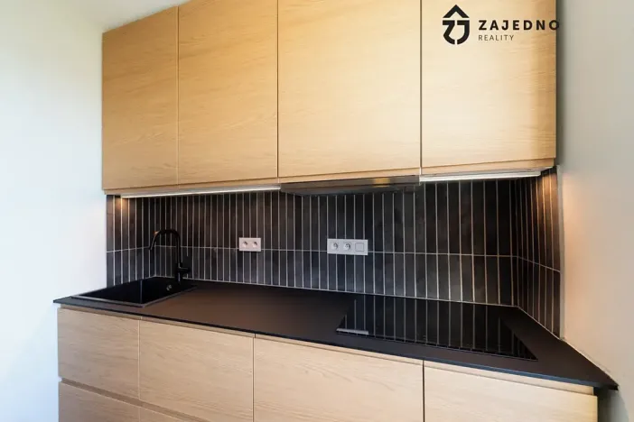 Pronájem bytu 2+1, Brno, Brožíkova, 55 m2