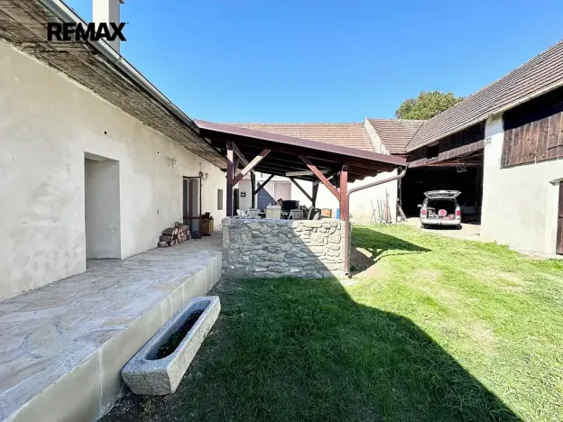 Prodej rodinného domu, Plavsko, 200 m2
