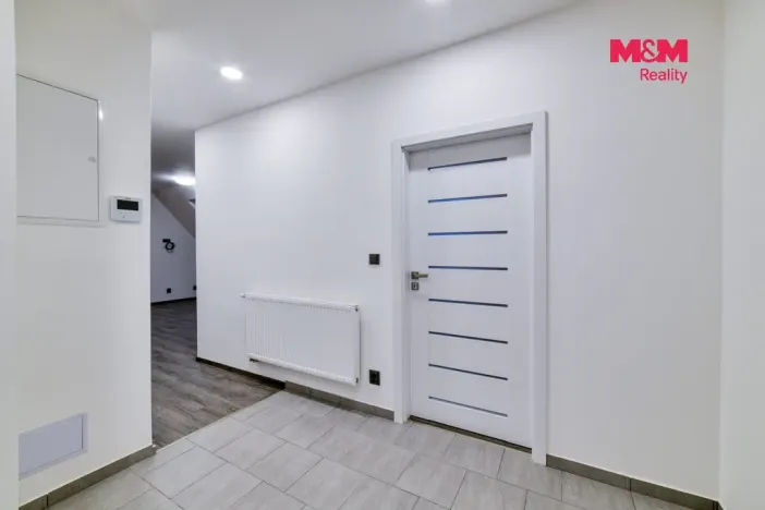 Pronájem bytu 2+kk, Cheb, 26. dubna, 52 m2