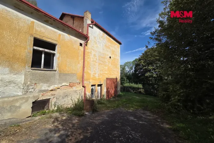 Prodej rodinného domu, Chlum Svaté Maří, Školní, 420 m2