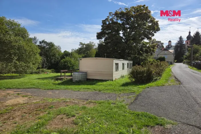 Prodej rodinného domu, Chlum Svaté Maří, Školní, 420 m2