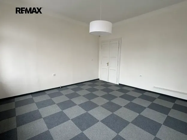 Pronájem kanceláře, Kladno, Kleinerova, 24 m2
