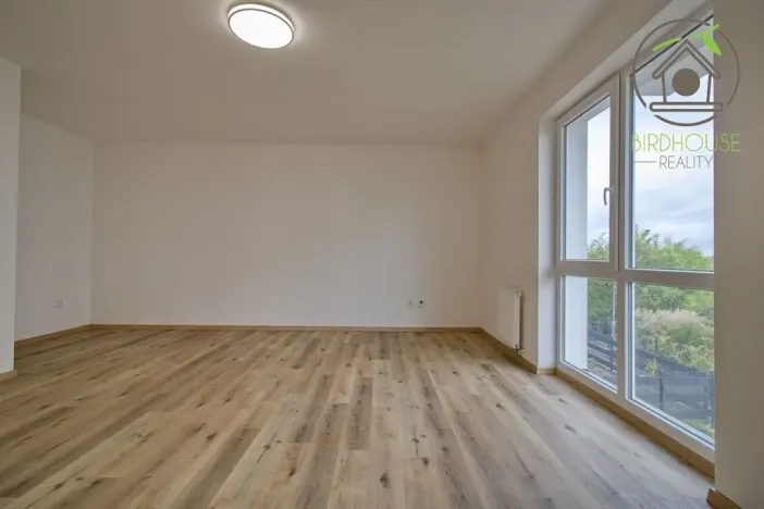Pronájem bytu 2+kk, Jesenice, Cedrová, 69 m2