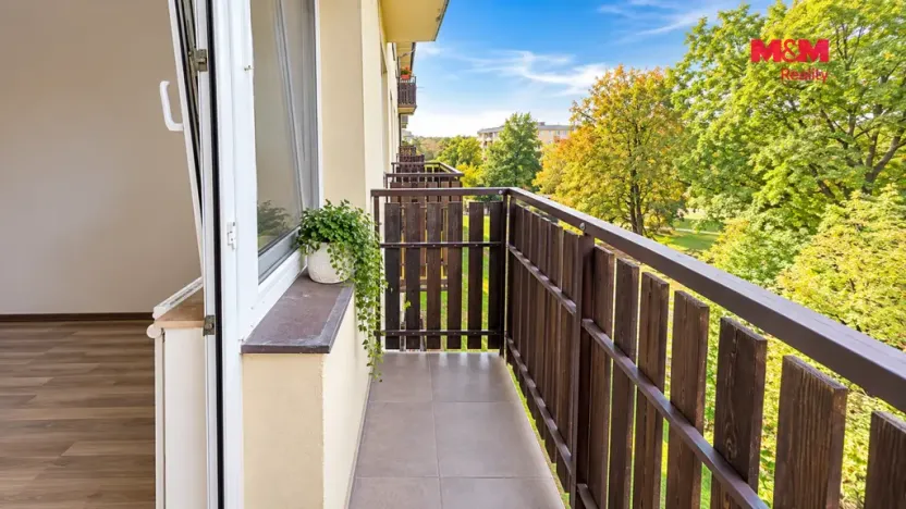 Pronájem bytu 3+1, Milovice - Mladá, Spojovací, 70 m2