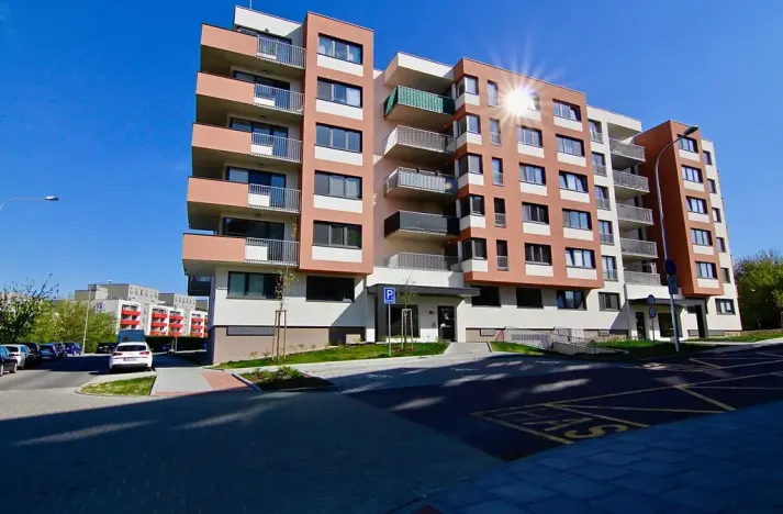 Pronájem bytu 2+kk, Olomouc, Edvarda Beneše, 57 m2