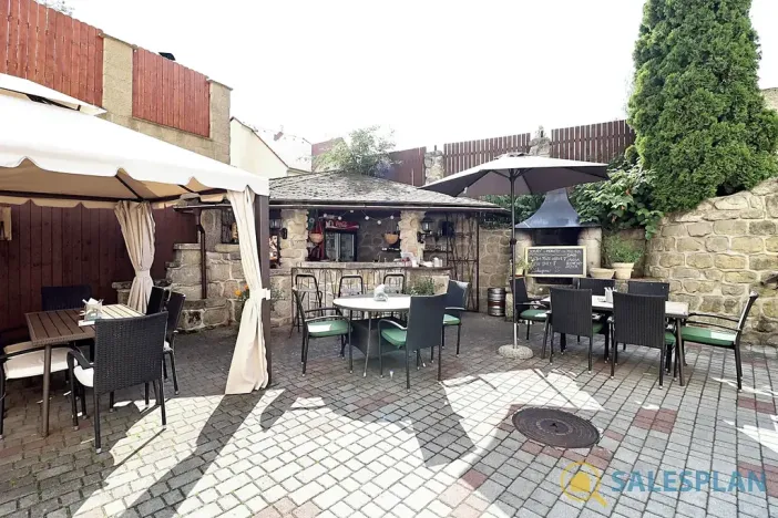 Prodej ubytování, Doksy, Tyršovo náměstí, 1342 m2