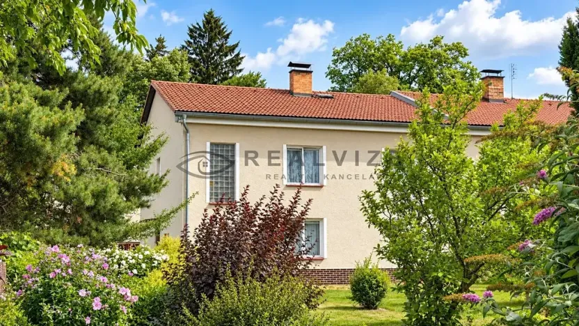 Prodej rodinného domu, Nové Hrady, Vilová čtvrť, 180 m2