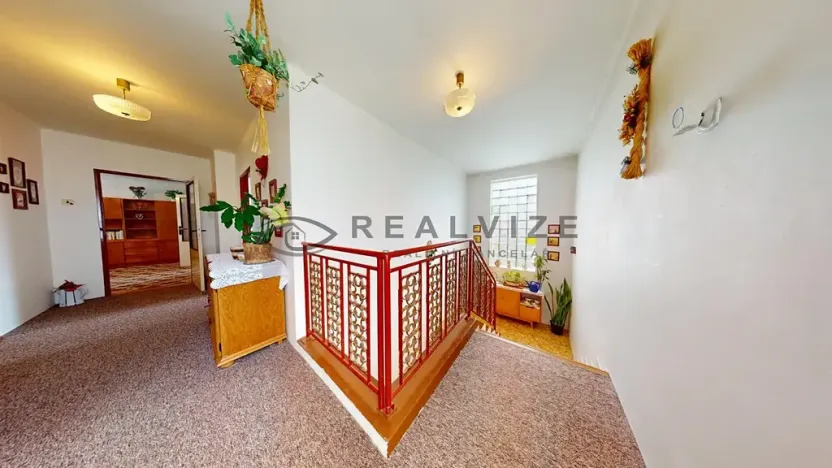 Prodej rodinného domu, Nové Hrady, Vilová čtvrť, 180 m2