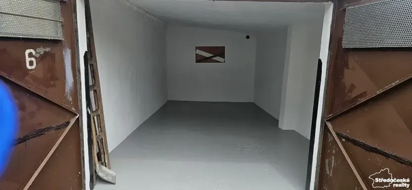 Pronájem garáže, Praha - Čakovice, Na bahnech, 15 m2