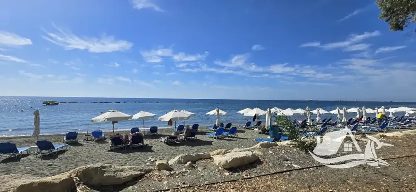 Prodej bytu 1+kk, Lemesos, Kypr, 38 m2