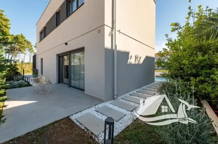 Prodej rodinného domu, Privlaka, Chorvatsko, 240 m2