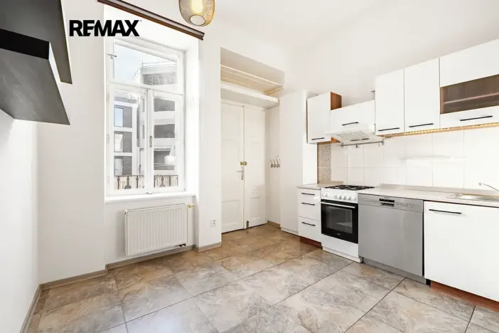 Pronájem bytu 2+1, Praha - Smíchov, Staropramenná, 49 m2