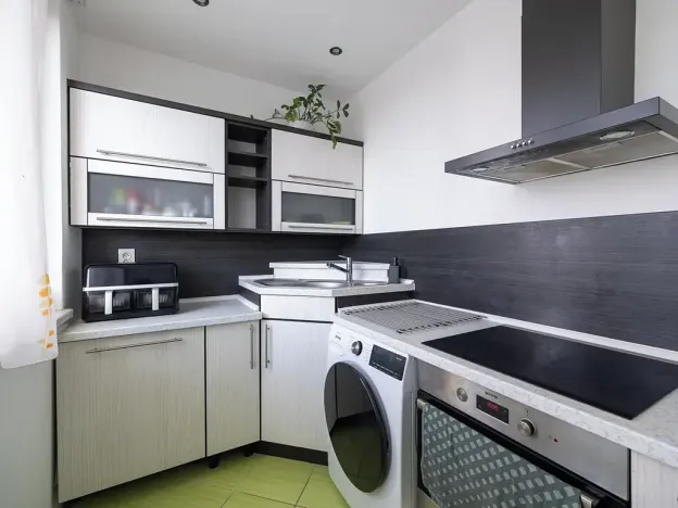 Prodej bytu 3+1, Ostrava, Výškovická, 68 m2