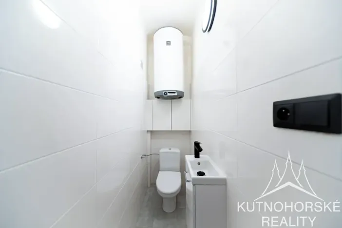Prodej bytu 2+kk, Praha - Žižkov, Spojovací, 40 m2