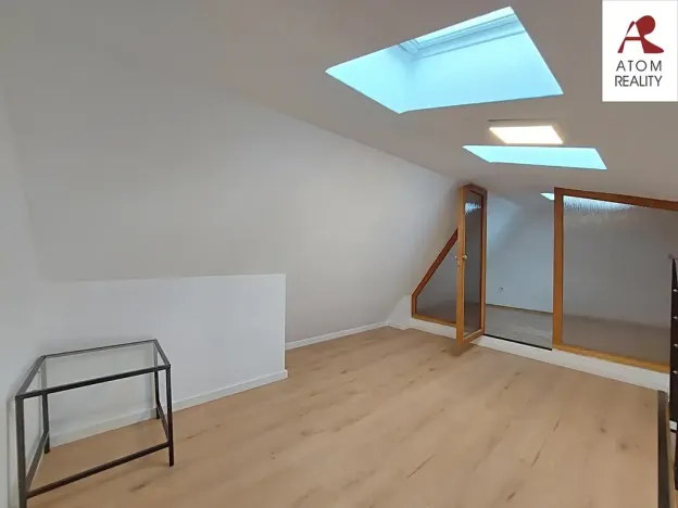 Pronájem bytu 2+kk, Kolín, U Borků, 50 m2