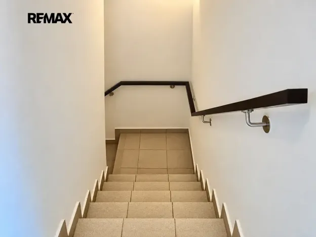 Pronájem bytu 3+kk, Praha - Cholupice, Podchýšská, 74 m2
