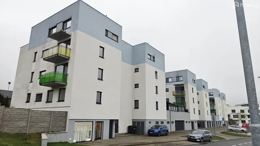 Pronájem obchodního prostoru, Ivančice, Boží Hora, 30 m2