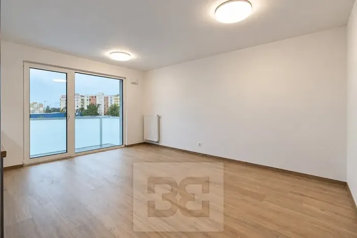 Pronájem bytu 2+kk, České Budějovice, Generála Klapálka, 55 m2