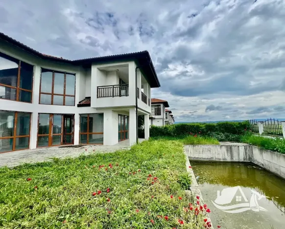 Prodej rodinného domu, Acheloj, Bulharsko, 179 m2