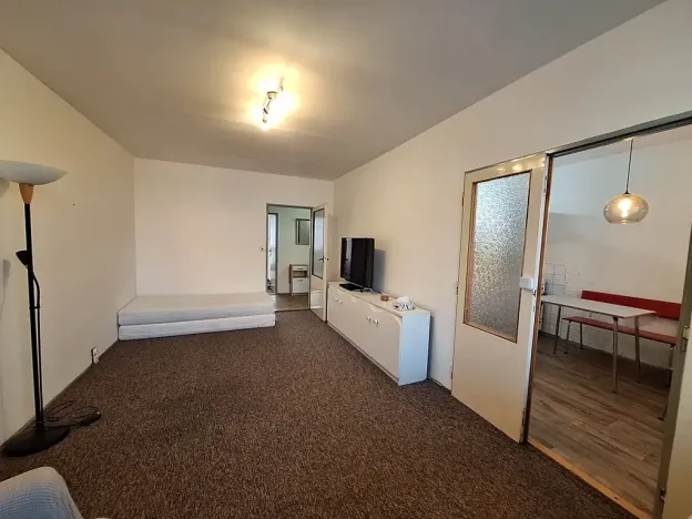 Pronájem bytu 2+1, Praha - Vršovice, Tádžická, 66 m2