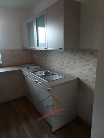 Prodej rodinného domu, Píšťany, 160 m2