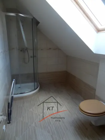 Prodej rodinného domu, Píšťany, 160 m2