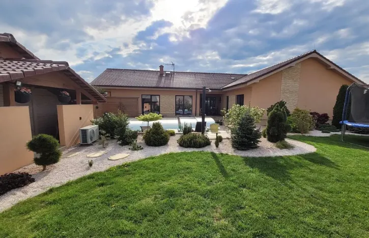 Prodej rodinného domu, Roudnice nad Labem, 250 m2