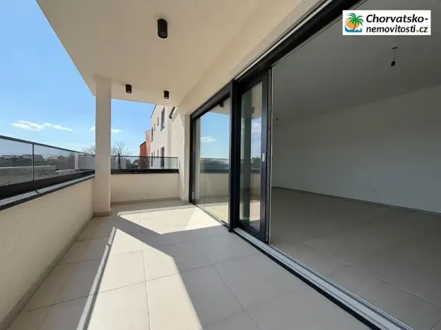 Prodej bytu 2+kk, 56 m², Novalja