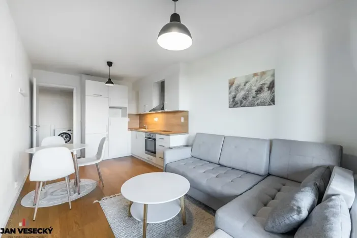 Prodej bytu 2+kk, Praha - Kbely, Plzákova, 51 m2