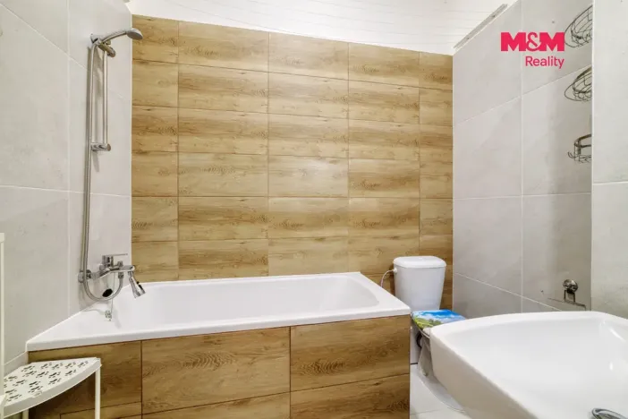 Prodej bytu 3+1, Mariánské Lázně, Husova, 70 m2