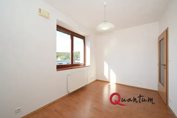 Pronájem rodinného domu, Praha - Kyje, Krčínovo náměstí, 126 m2