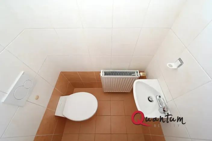 Pronájem rodinného domu, Praha - Kyje, Krčínovo náměstí, 126 m2