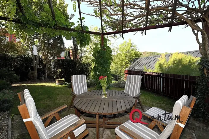 Pronájem rodinného domu, Praha - Kyje, Krčínovo náměstí, 126 m2