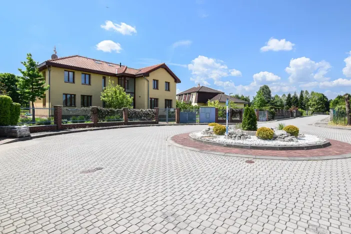 Prodej rodinného domu, Jesenice - Osnice, Růžová, 431 m2