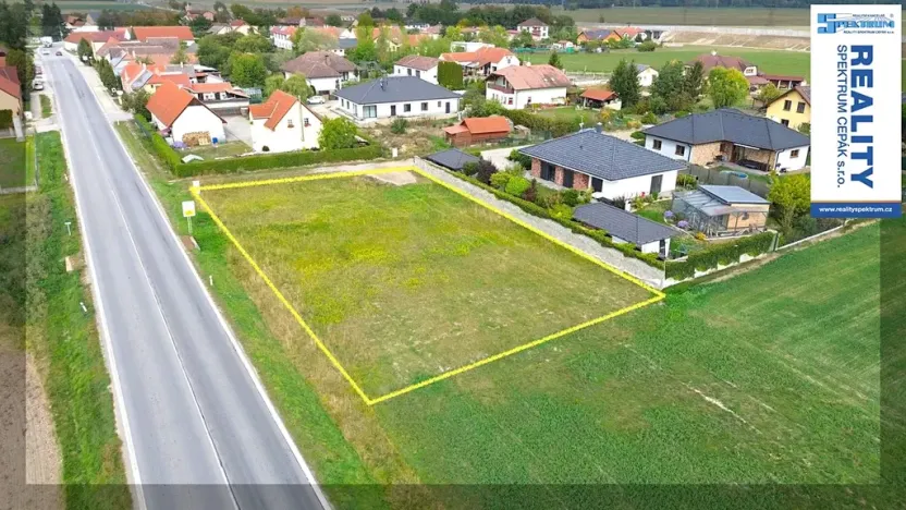 Prodej pozemku pro bydlení, Pištín, 1208 m2