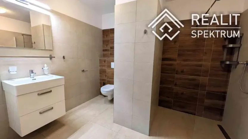 Pronájem bytu 2+kk, Letohrad, U Valu, 62 m2