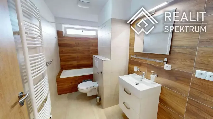 Pronájem bytu 2+kk, Letohrad, U Valu, 62 m2