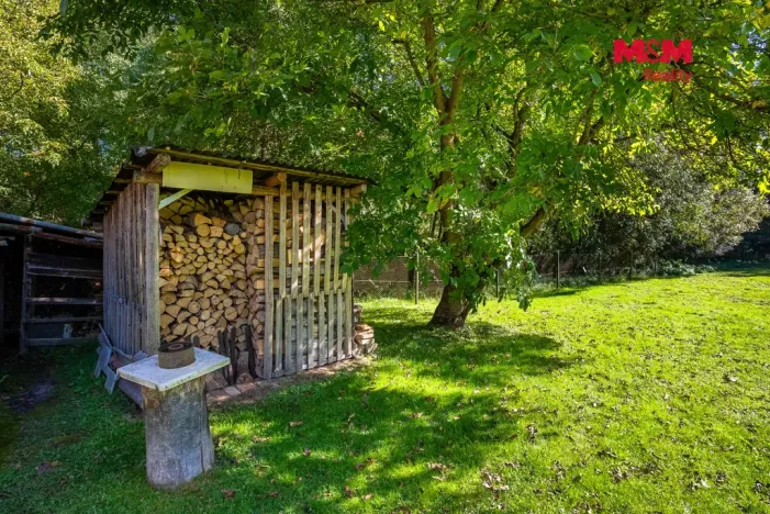 Prodej rodinného domu, Nový Bor - Janov, 180 m2