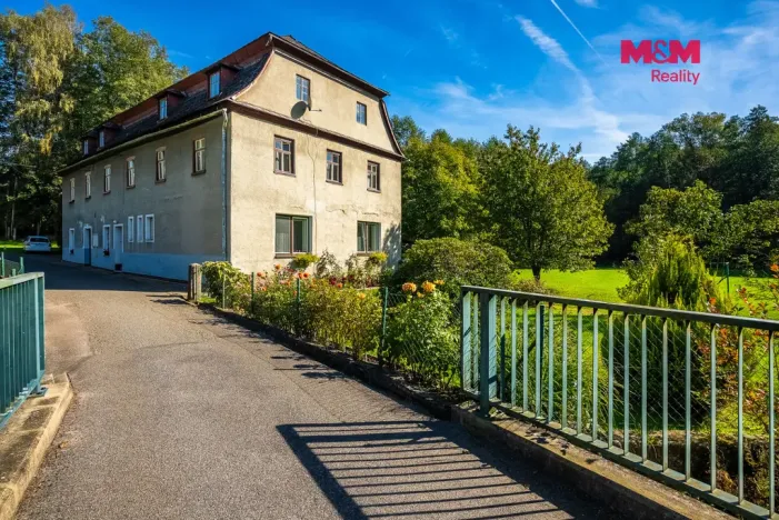 Prodej rodinného domu, Nový Bor - Janov, 180 m2