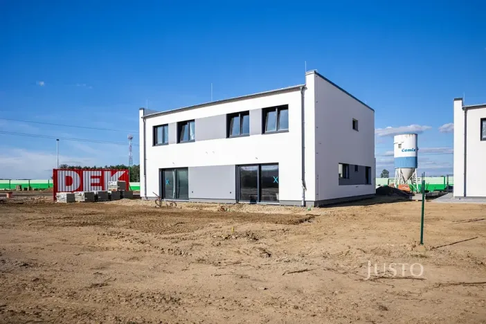 Prodej bytu 5+kk, Včelná, Okružní, 123 m2